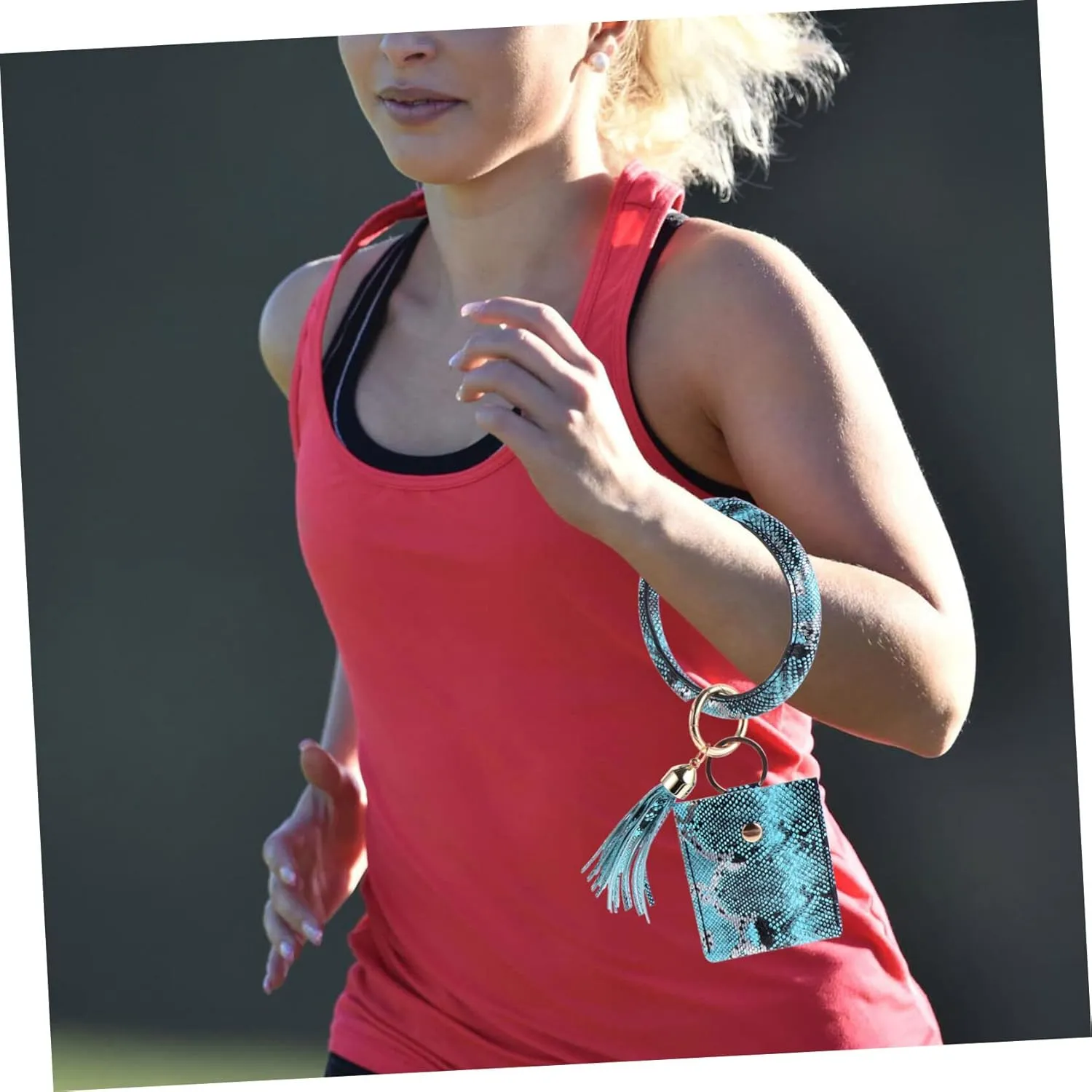 1 PC Bracelet Keychain Car Key Chain Car Key Hanging Keychain Cards Bag Red Card Holder Alloy Bracelet