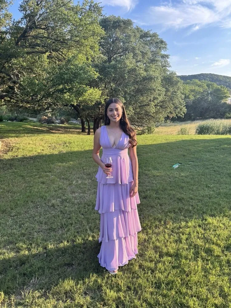 BONOYUER Tiered Ruffles Bridesmaid Dresses Long for Wedding A Line V Neck Chiffon Formal Evening Dress