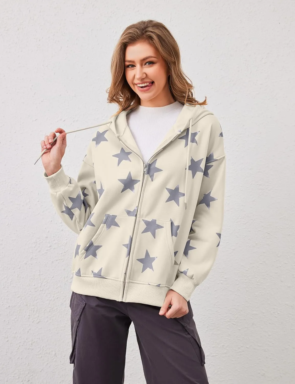 MISSACTIVER Women Star Graphic Zip Up Hoodies Y2k Drawstring Star Print Sweatshirt Oversized Jackets with Slant Front Pocket