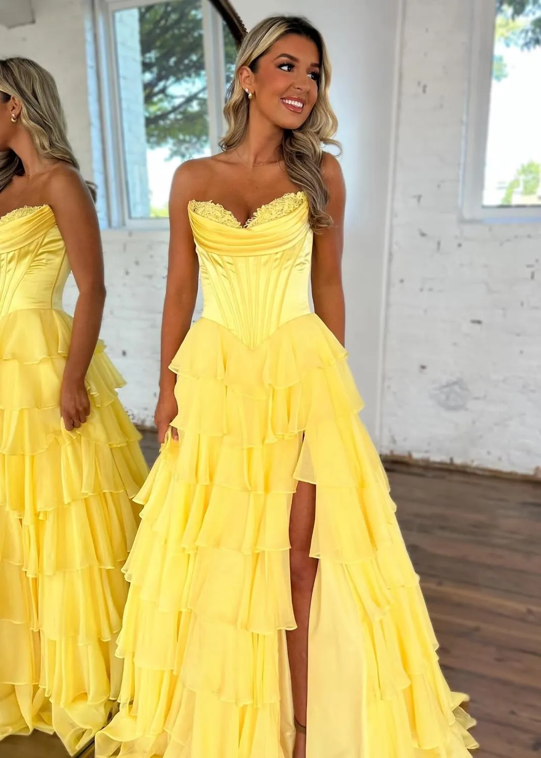 Strapless Corset Prom Dresses for Women Long A Line Ball Gown Chiffon Tiered Formal Evening Gowns with Slit