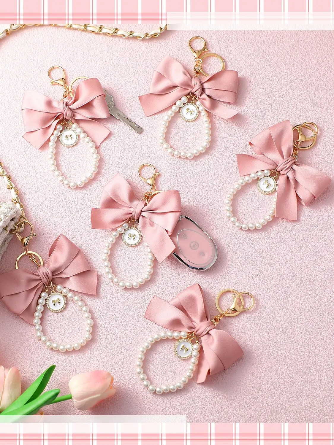 Sureio Pink Bow Keychain Coquette Pearl Bowknot Keyring Bulk Wristlet Keychain Vintage Ribbon Purse Charm for Women Handbags