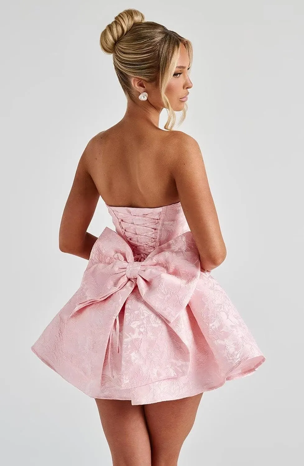 Wchecalino Floral Jacquard Satin Homecoming Dresses with Bow 2025 Strapless Short Mini Wedding Bridal Dresses