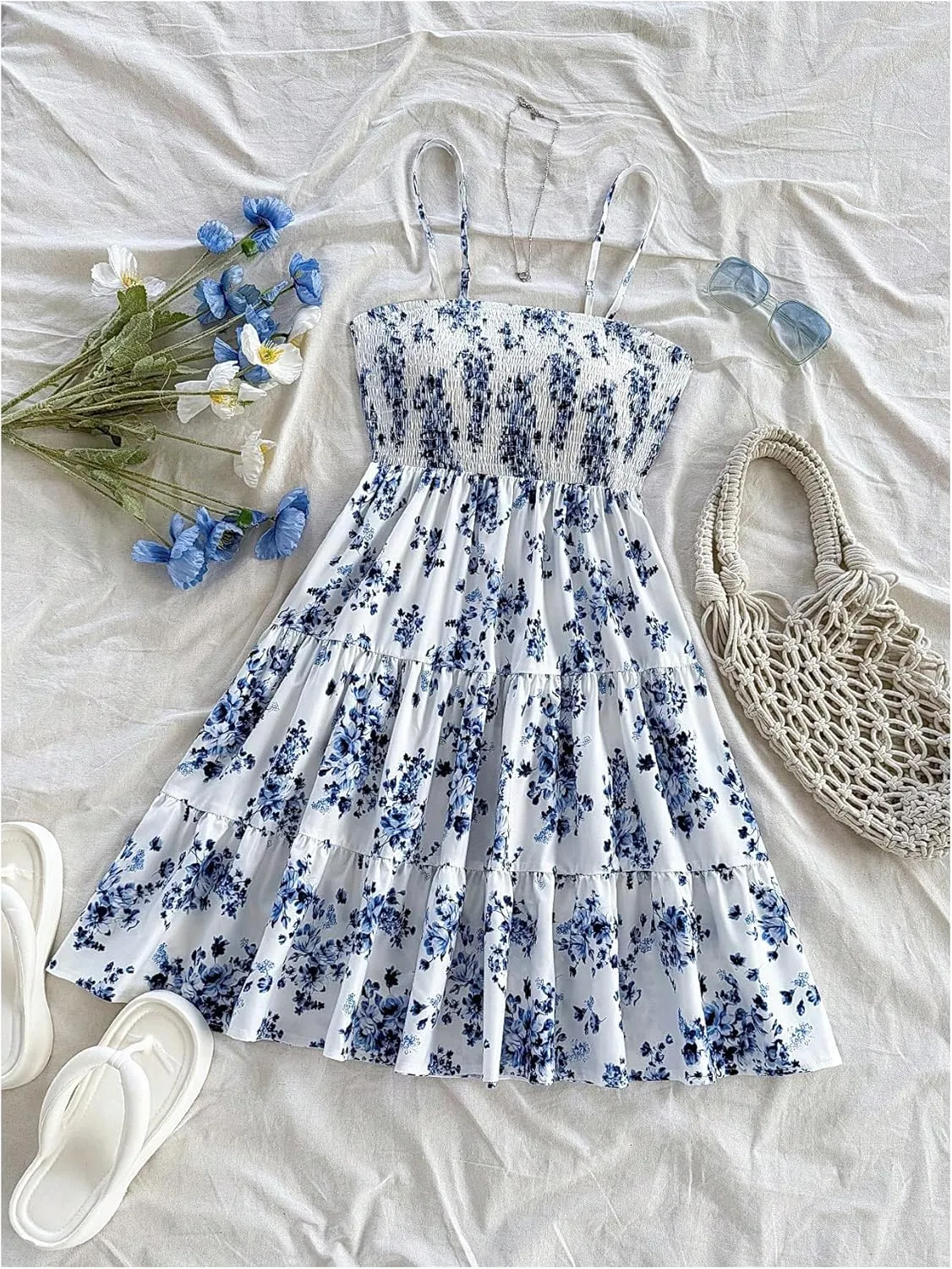 Women's Y2K Floral Cami Dress Flowy Sundress Beach Vacation Square Neck A Line Mini Dresses