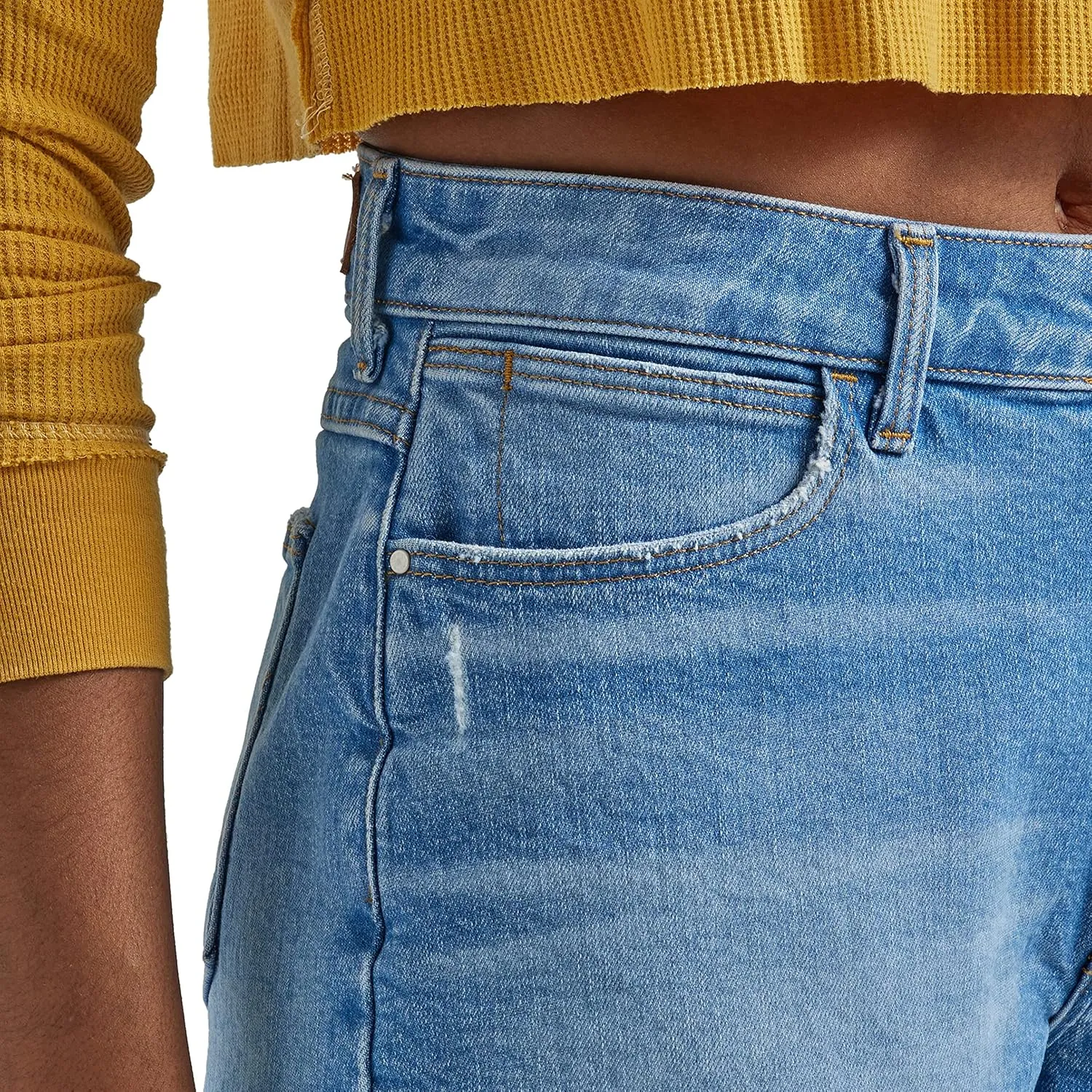 Wrangler Women's Mid-Rise Vintage Denim Short